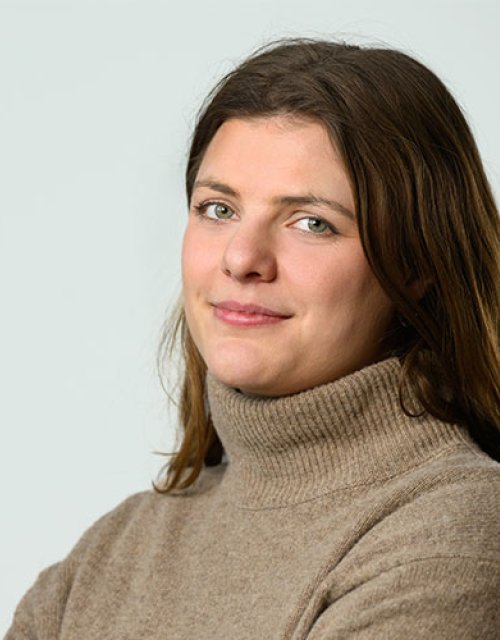 This is a photo of Lilly Schmidt, ESMT Berlin.