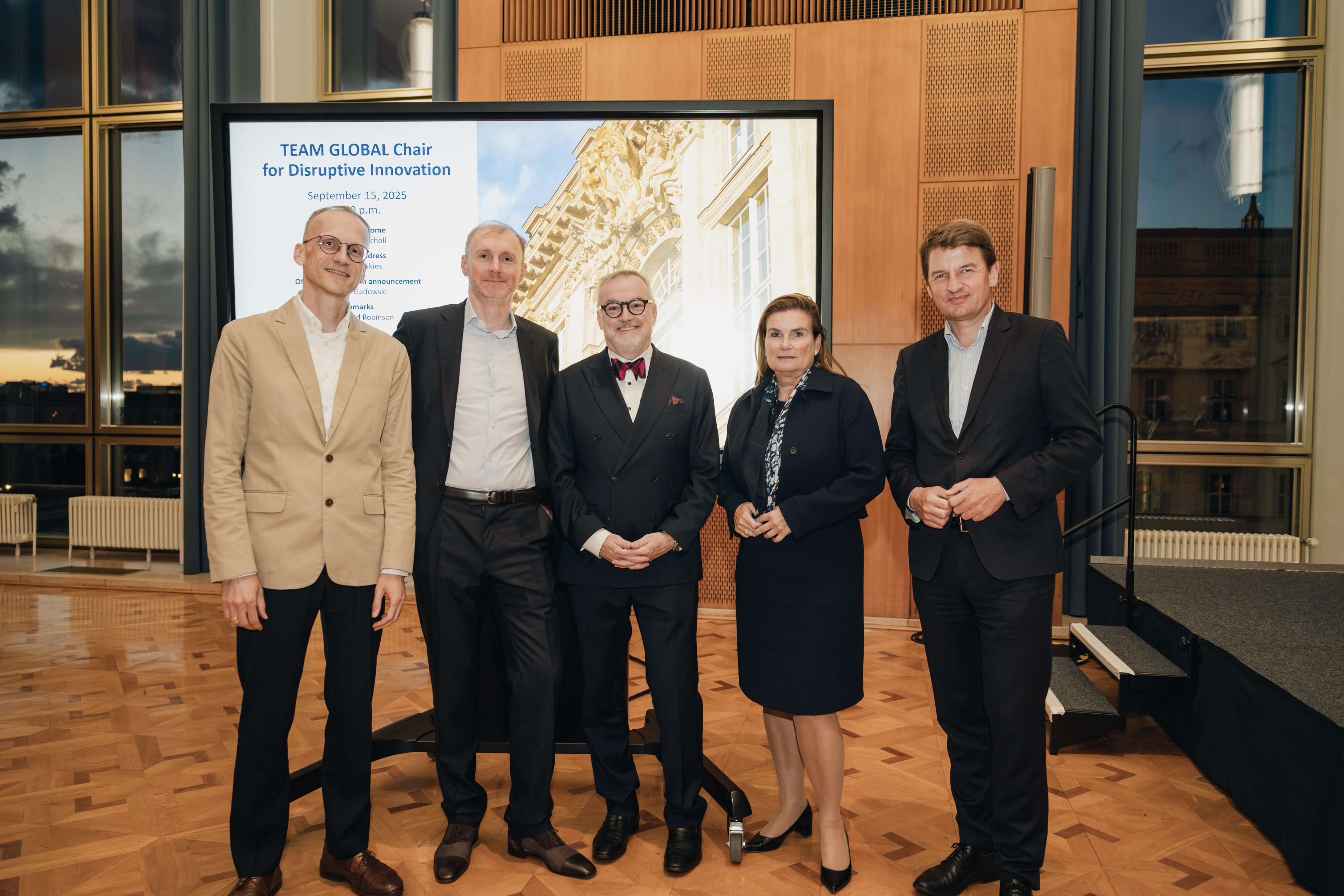 Henry Sauermann (ESMT Berlin), Lukasz Gadowski, David Robinson (ESMT Berlin), Ann-Kristin Achleitner (ESMT Berlin), Jörg Rocholl (ESMT Berlin)