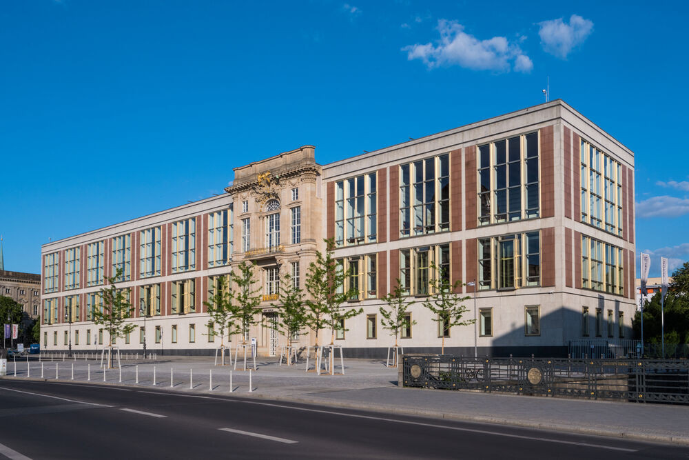 ESMT building outside