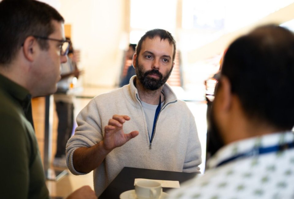 Kai Becker participating in ESMT Berlin's Persuasion, Power, and Politics Executive Education program