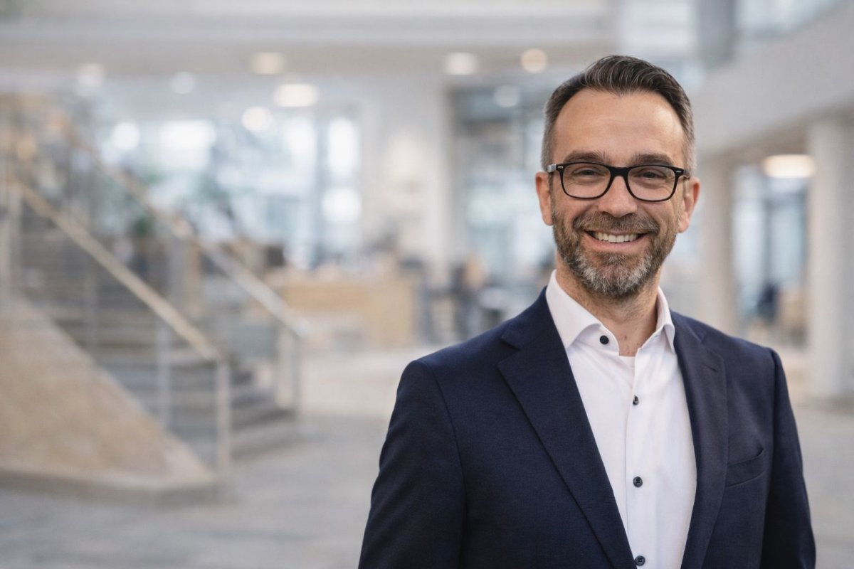 Profile photo of ESMT Executive Transition Program participant Daniel Fröhlich