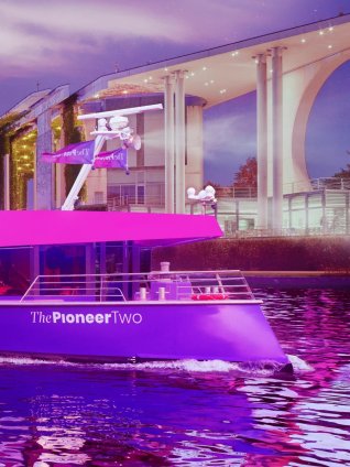 This is media shop Pioneer Two