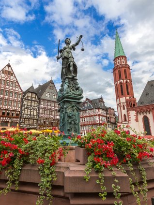 A photo of the Römerberg plaza in Frankfurt, Germany