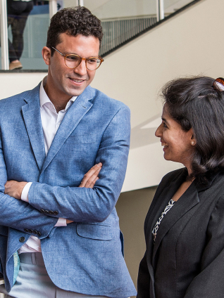 MBA students on the stairs at ESMT Berlin