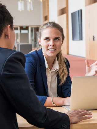 MBA_students_on_campus