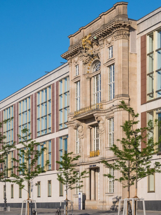ESMT building outside 
