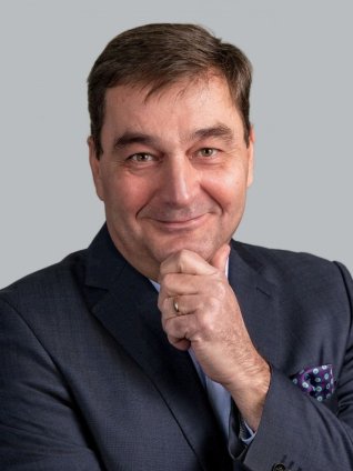 This is a photo of Zoltan Antal Mokos, ESMT Berlin.