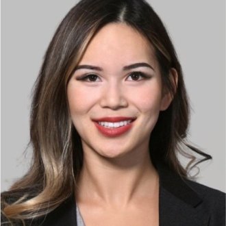 Sitong He, FTMBA 2023 Alumna