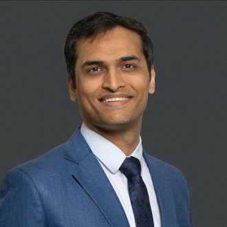 Portrait of ESMT Full-time MBA student Punit Thakkar
