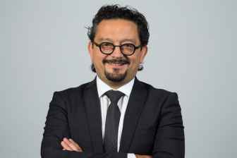 This is a photo of Tamer Boyaci, ESMT Berlin.