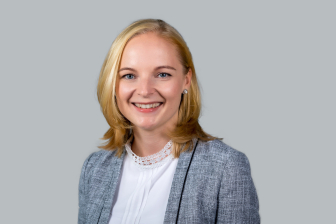 Mandy Hübener, ESMT
