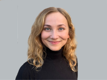 This is a photo of Sunna Huegemann, ESMT Berlin.