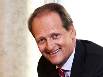 Dr. Alfred Oetker