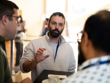 Kai Becker participating in ESMT Berlin's Persuasion, Power, and Politics Executive Education program