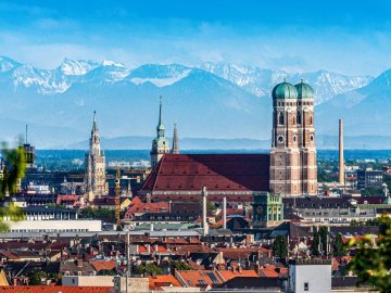 Photo of downtown Munich and the Frauenkirche