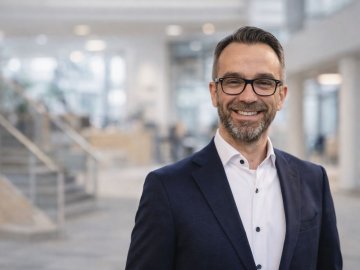 Profile photo of ESMT Executive Transition Program participant Daniel Fröhlich