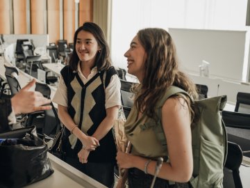 Masters students at ESMT Berlin during a presentation