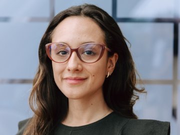 ESMT graduate Maria Londono