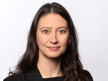 Portrait of ESMT Berlin Full-time MBA student Ieva Cerniauskaite 