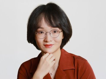 Portrait of ESMT Berlin Full-time MBA student Lindy Lin