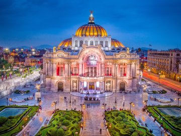 Palacio de Bellas Artes in Mexico City