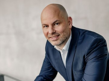 Image of Claus Huber from GMAT