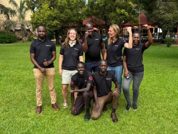 ESMT Master in Global Management alum Elise Most in Uganda with friends and colleagues  during her Responsible Leaders Fellowship