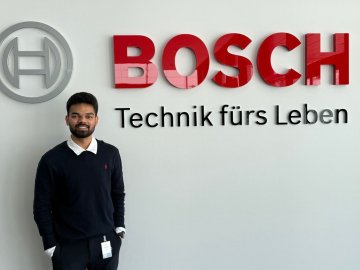 ESMT Master in Innovation and Entrepreneurship student Sherwin Stanley Isaac at his internship at Bosch