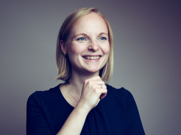 This is a photo of Mandy Hübener, ESMT Berlin.