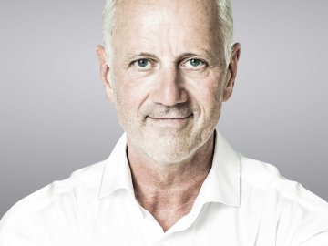 This is a photo of Harald Hungenberg, ESMT Berlin.