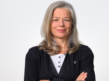 This is a photo of Nora Grasselli, ESMT Berlin.