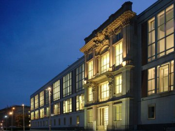 This is a photo of the front exterior of ESMT Berlin's main building.