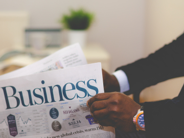 What information do startups provide to their venture capital investors?
