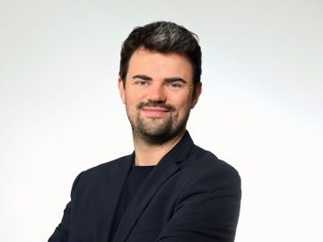 This is a photo of David Ronayne, ESMT Berlin