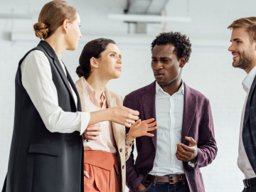 Colleagues having a discussion 