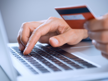 Price discrimination of customers