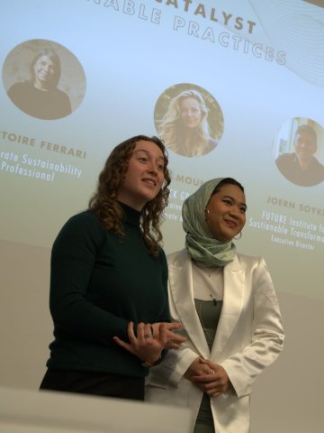 ESMT Master in Global Management student Elise Most hosting a tech panel