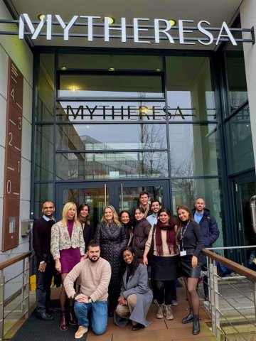 Full-time MBA students from ESMT Berlin on a class trip to Munich
