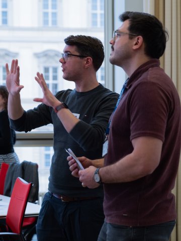 ESMT Part-time MBA students presenting to the class during a Berlin campus residency 