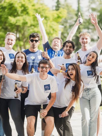 ESMT Berlin Full-time MBA student Scott Davis and students from across the degree programs at the ESMT Olympics