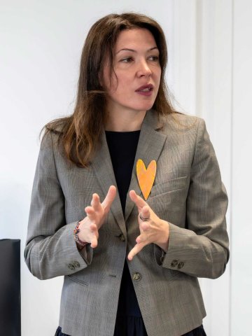 ESMT Global Online MBA alum Cătălina Costache talking on behalf of Polisano Foundation, her NGO  in Romania.