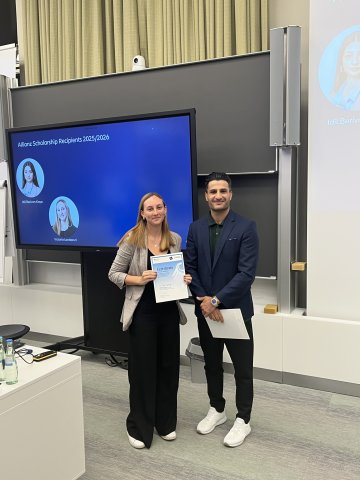ESMT student Victoria Landazuri at the award ceremony for the Deutschland Stipendium