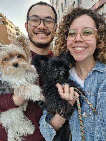 ESMT Berlin Full-time MBA student Beatriz Sgobi with her husband and their two small dogs