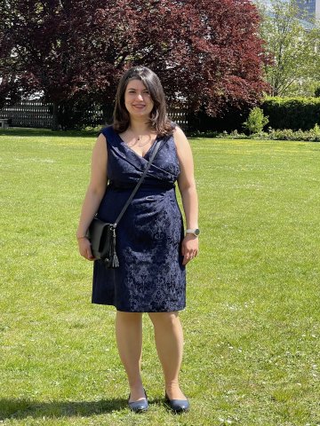 ESMT Berlin Full-time MBA alum Anahita Moaddab in the campus garden