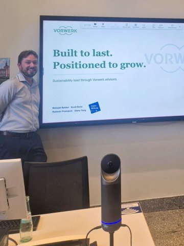ESMT Berlin Full-time MBA students during their Sustainability in Practice program with Vorwerk, presenting their final thoughts