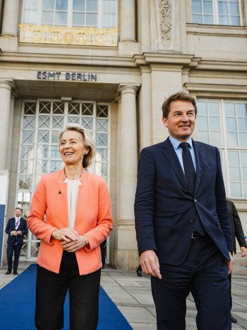 Ursula von der Leyen, President of the European Commission, and Jörg Rocholl, President of ESMT Berlin, at Berlin Global Dialogue
