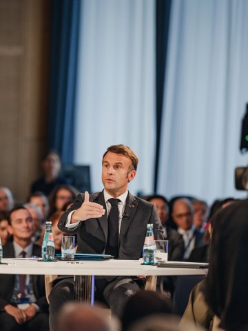 Leaders in discussion at Berlin Global Dialogue at ESMT Berlin.