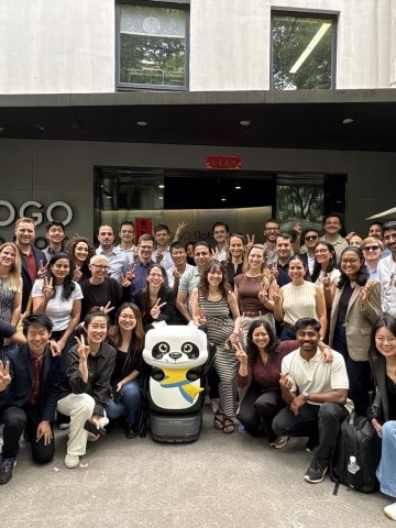 The ESMT Berlin Part-time MBA students on a company visit while on the International Field Seminar to China