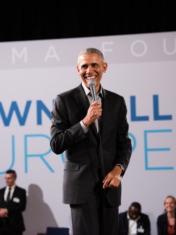 President Barack Obama speaking at ESMT Berlin for the Obama Foundation Town Hall Europe. 