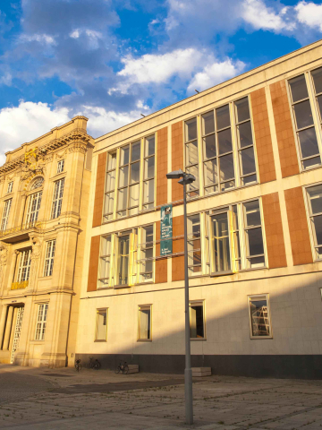 ESMT building
